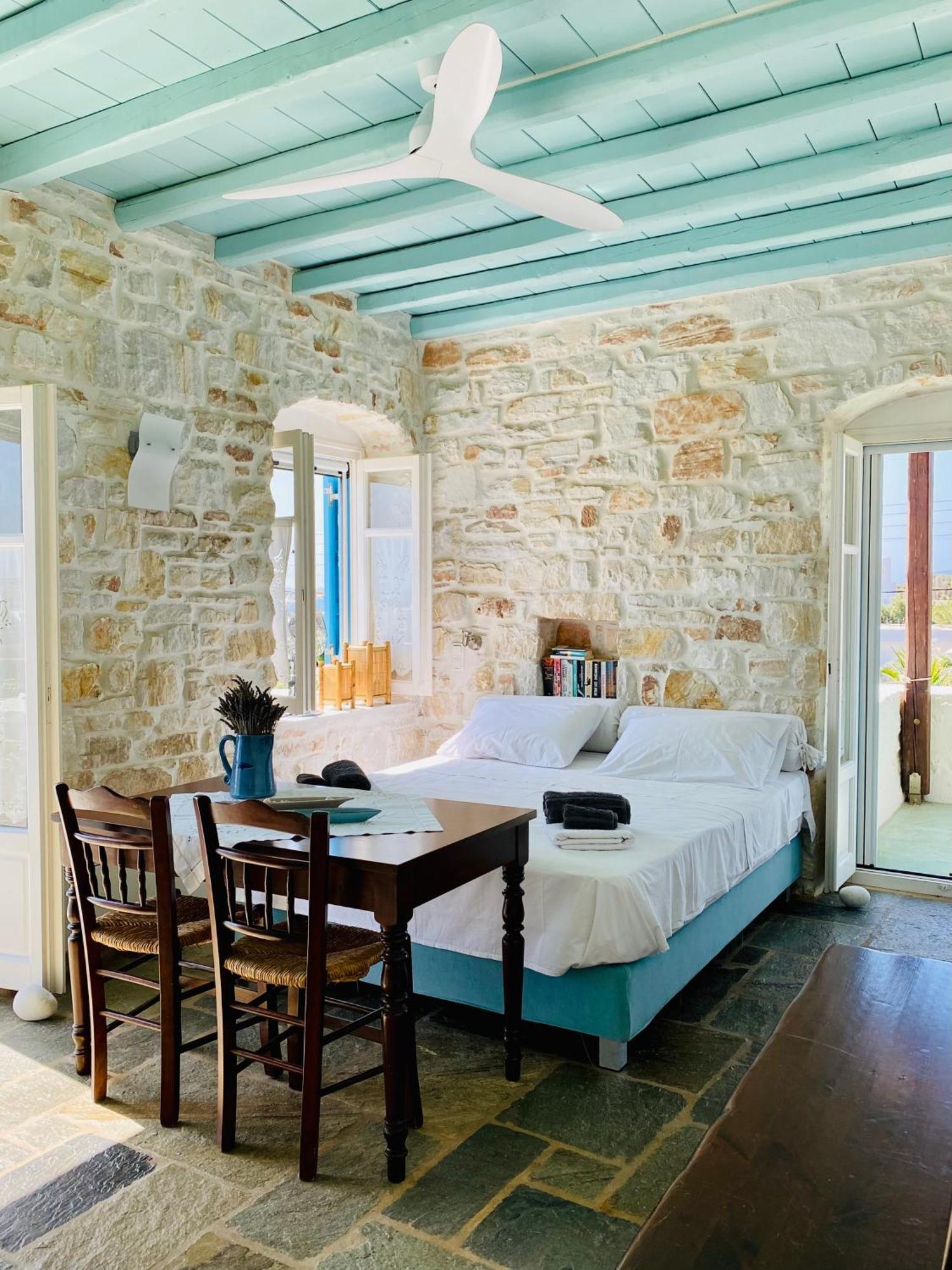 Santa Maria Traditional Stone Studio Экстерьер фото